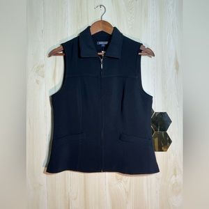 Vintage  NWT women’s Harold’s wool and polyester blend Vest